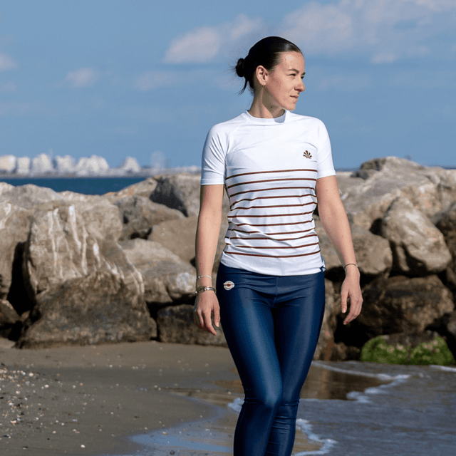 WOMEN'S SHORT SLEEVE RASHGUARD