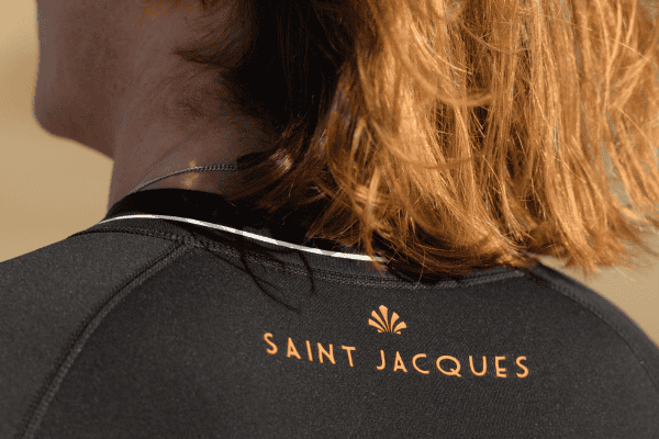 Coutures néoprène : le détail qui change tout