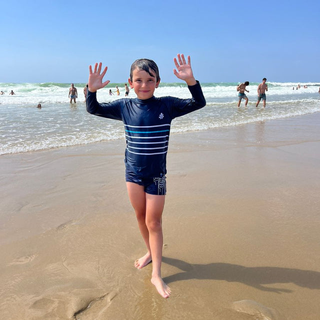 KIDS LONG SLEEVE RASH GUARD LINES